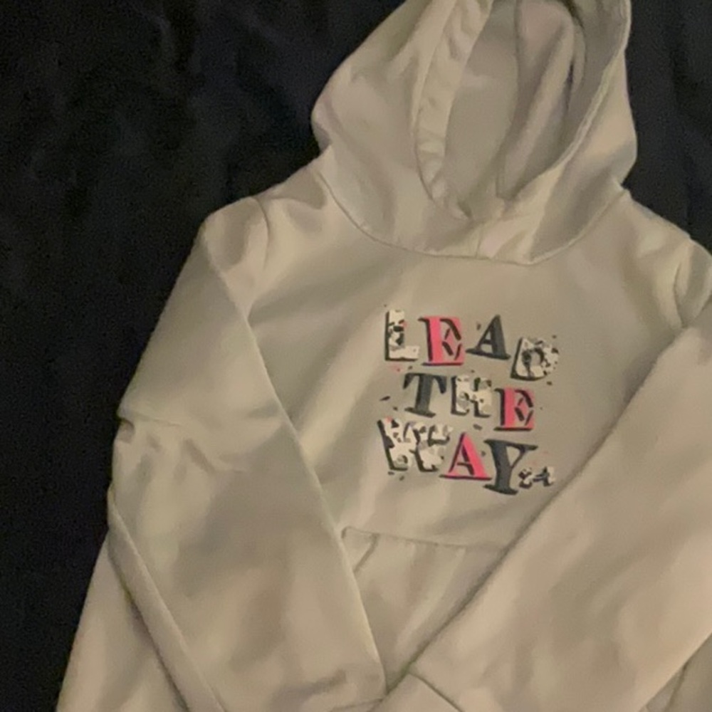 Under Armour Silver sweatshirt  with Hooded Design